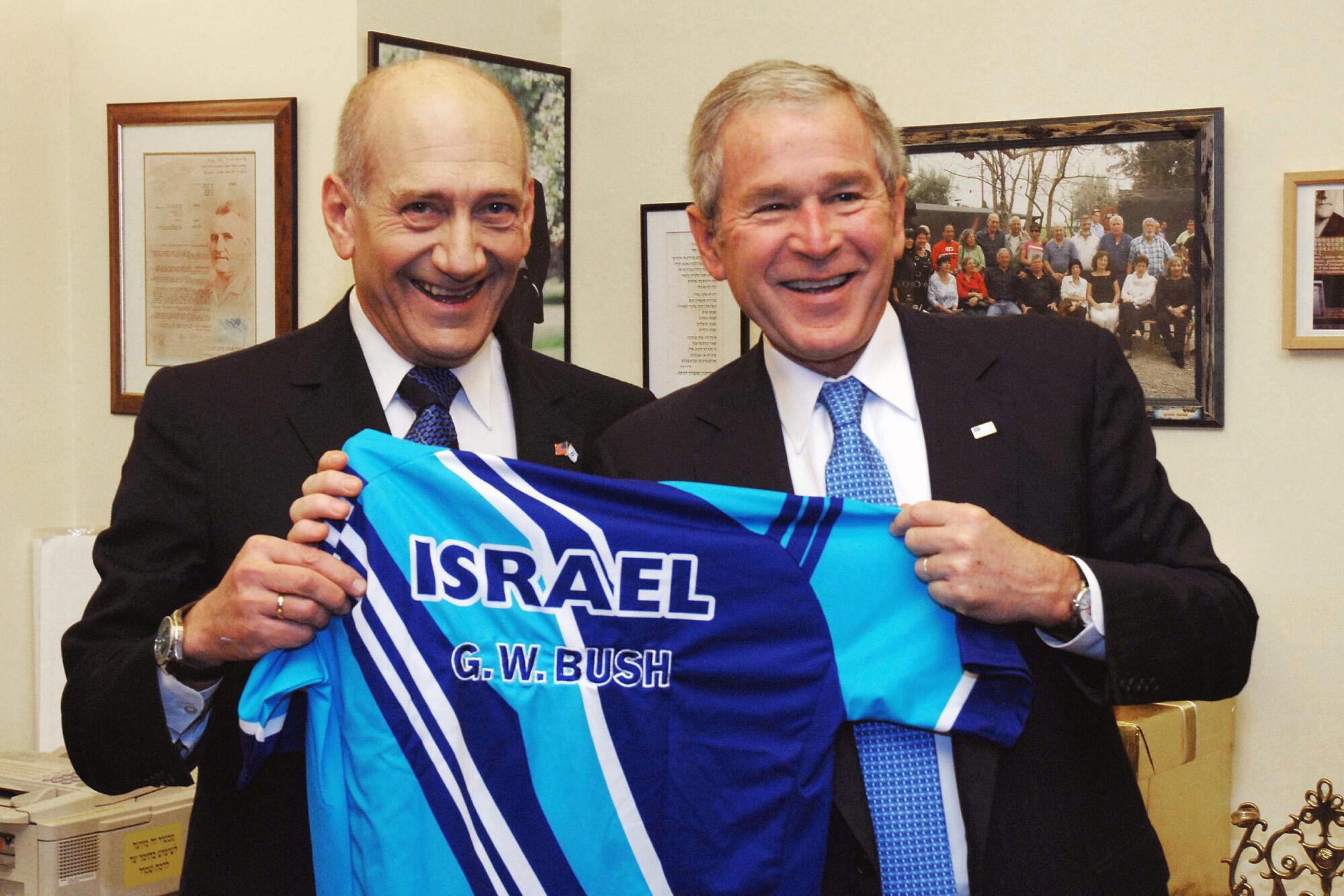 Ehud Olmert y George W. Bush
